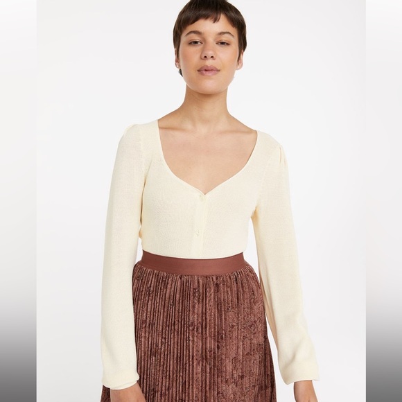 Sweaters - Sweetheart Cardigan with Balloon Sleeves - New with tag